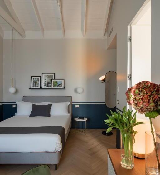 Suite with Terrace, Velvet Grey Boutique