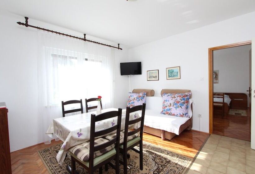 Апартаменты 1 Спальня, Rooms And Apartments Bella Vista