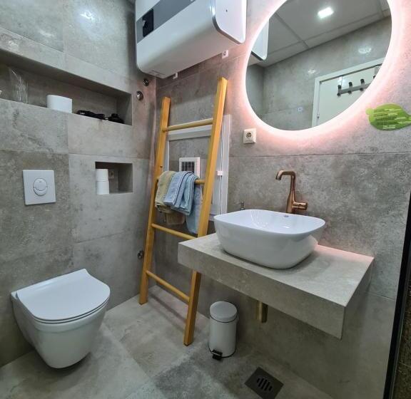 اتاق استاندارد با چشم‌انداز استخر, Bed And Breakfast Villa Klaic