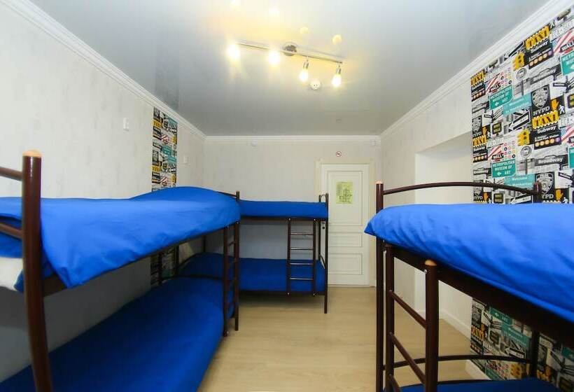 تختخواب در اتاق مشترک, Kupe Capsule Hotel & Hostel