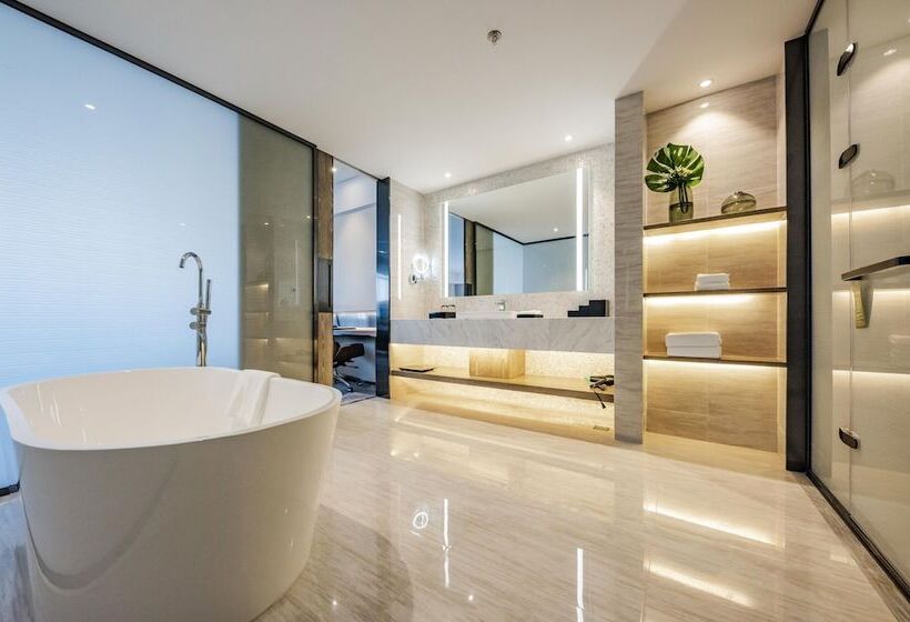 Номер Superior, Mercure Panjin