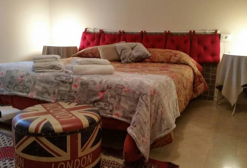 스탠다드 룸 공동 욕실, Gira Guest House