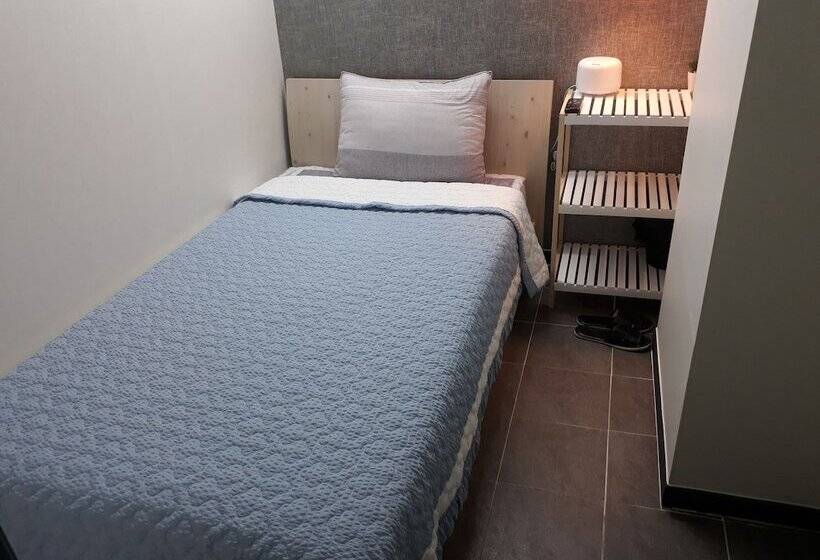 스탠다드 싱글 룸, Capsule Hotel Goodstayinn