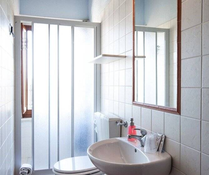 スタンダードルーム, Massa Alta B&b E Appartamenti