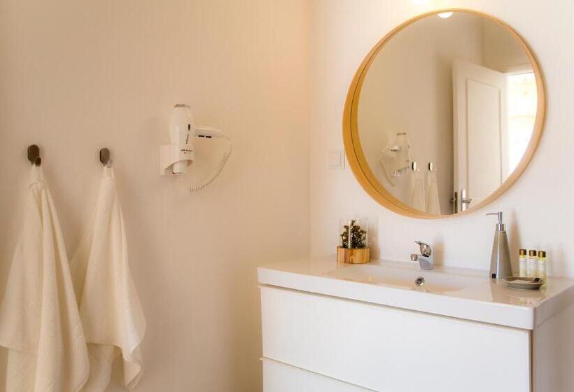 اتاق استاندارد با تخت بزرگ, Casa Luisandra Boutique Hotel B&b