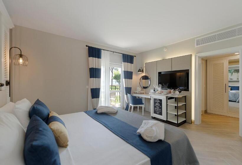 اتاق پریمیوم سه تخته, Club Marco Polo   Premium All Inclusive