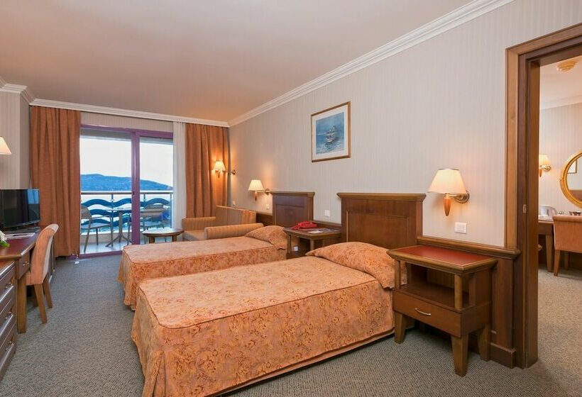 측면 바다 전망 스탠다드 3인룸, Grand Kaptan Hotel   All Inclusive