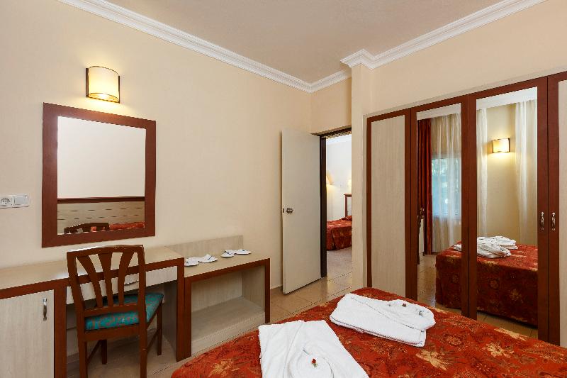 Номер Стандарт Вид на Сад, Kustur Club Holiday Village  All Inclusive