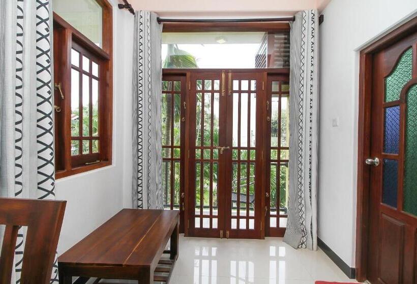 Quarto Estandar, Lioni Holidays Villa