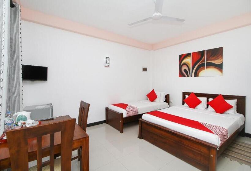 标准三人间, Lioni Holidays Villa