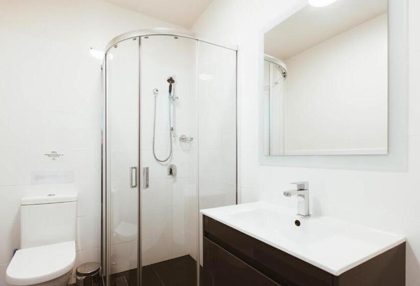 Студия Стандарт Кровать Куин, Salamanca Galleria Apartments