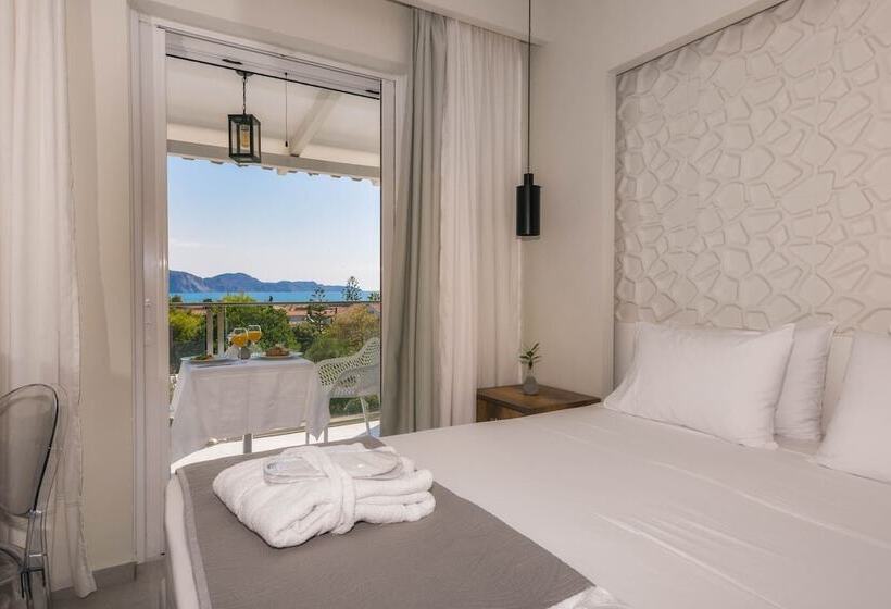 Номер Deluxe, Litore Luxury Living