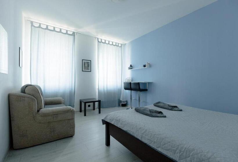 חדר סטנדרט חדר אמבטיה משותף, Hidden Peak Guestrooms