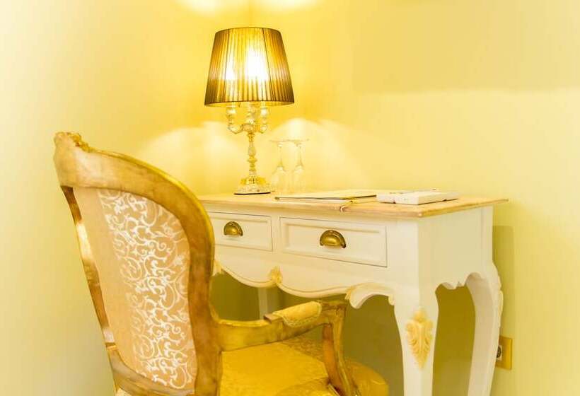 Номер Deluxe с Балконом, Palazzo Venezia Adults Only