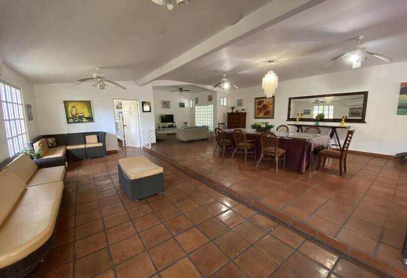 Вилла Deluxe 1 Спальня, Las Catalinas Coronado