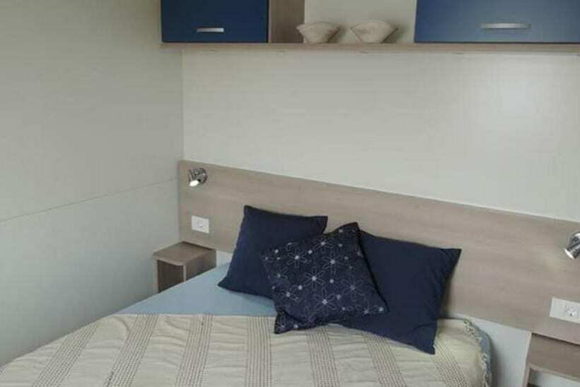 خانه 3 خوابه, Mobile Homes Peroš