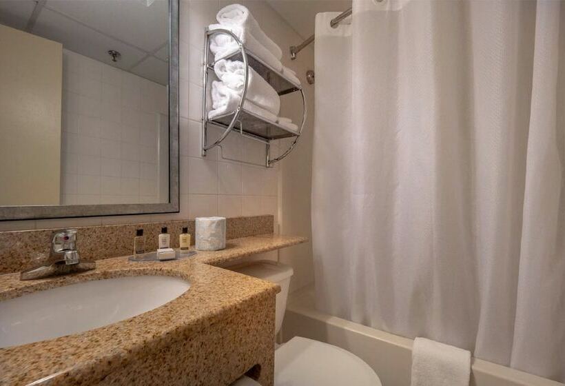 اتاق استاندارد با 2 تخت دوبل, Atlantic Sands Hotel & Conference Center