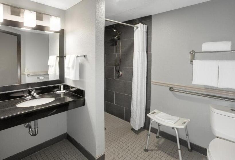 Номер Deluxe Адаптированный для Инвалидов, Americinn By Wyndham Plover Stevens Point