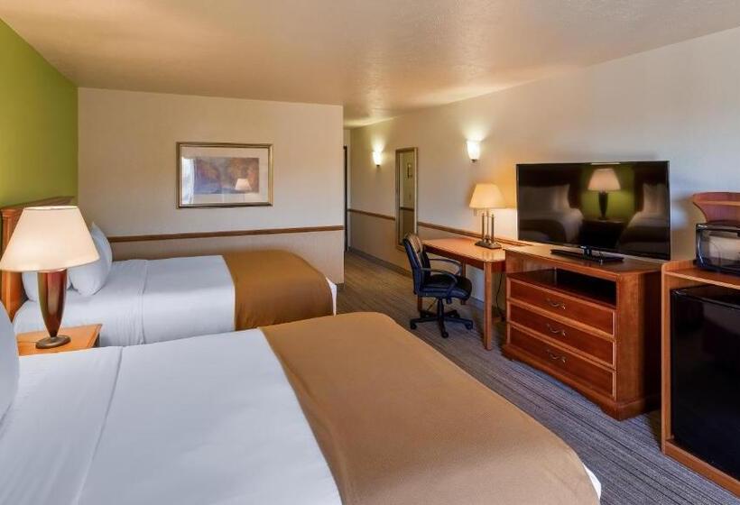 Номер Стандарт с Балконом, Apple Tree Inn; Surestay Collection By Best Western