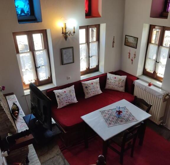 اتاق کلاسیک با چشم‌انداز دریا, Archontiko Repana   Makrinitsa Stone Retreat