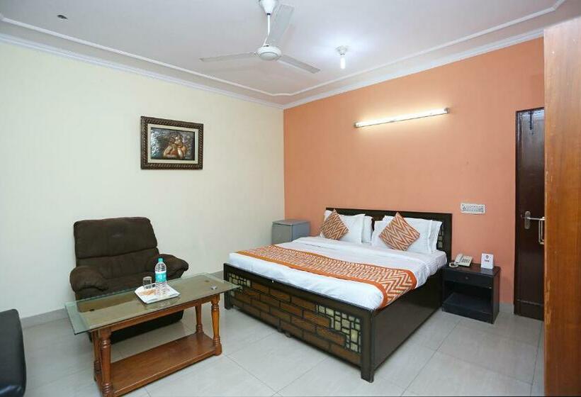 اتاق کلاسیک سه تخته, O Kalkaji Residency Bnb Near Lotus Temple