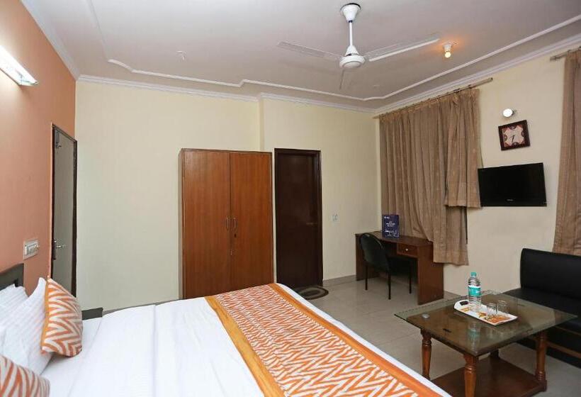 اتاق کلاسیک سه تخته, O Kalkaji Residency Bnb Near Lotus Temple