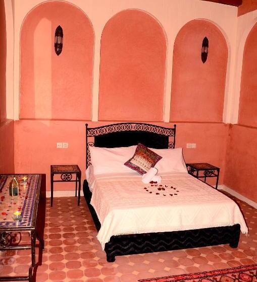 Номер Стандарт, Latifa House
