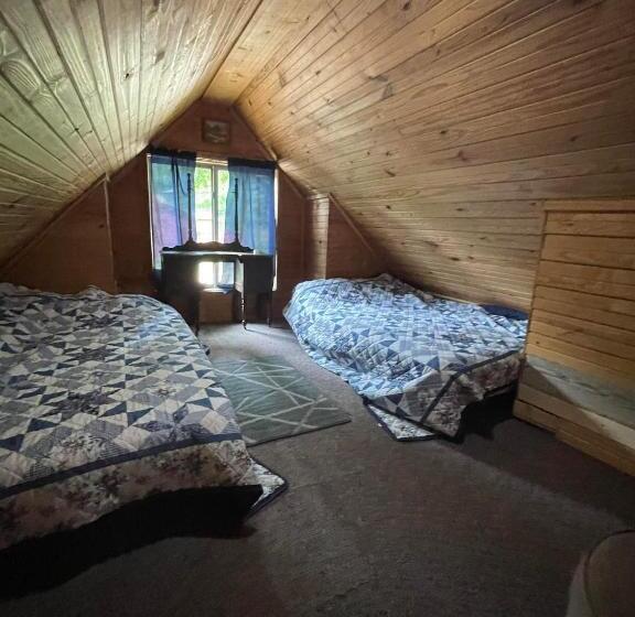 Шале 1 Спальня, Meramec River Resort