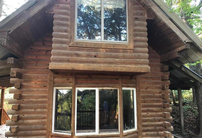 Шале 1 Спальня, Meramec River Resort