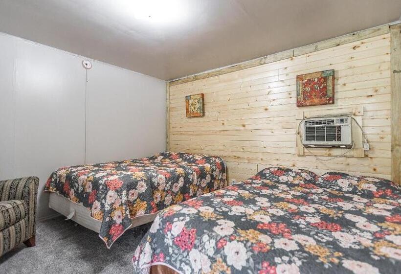 Номер Стандарт, Meramec River Resort