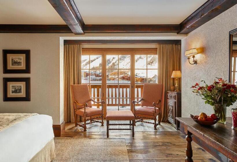 سوئیت جونیور با چشم‌انداز کوهستان, Airelles Val D Isère