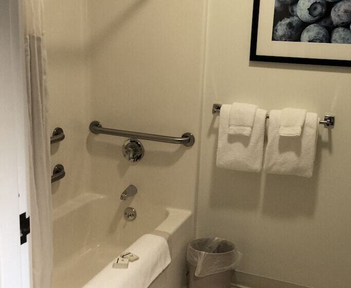 Quarto Estandar Cama King, Camden Riverhouse Hotel And Inn