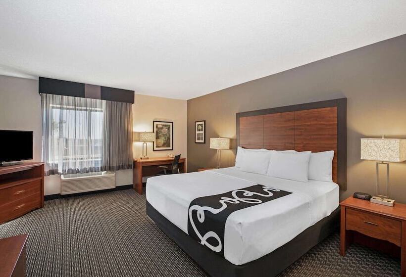 Номер Deluxe, La Quinta By Wyndham N Little Rock   Mccain Mall