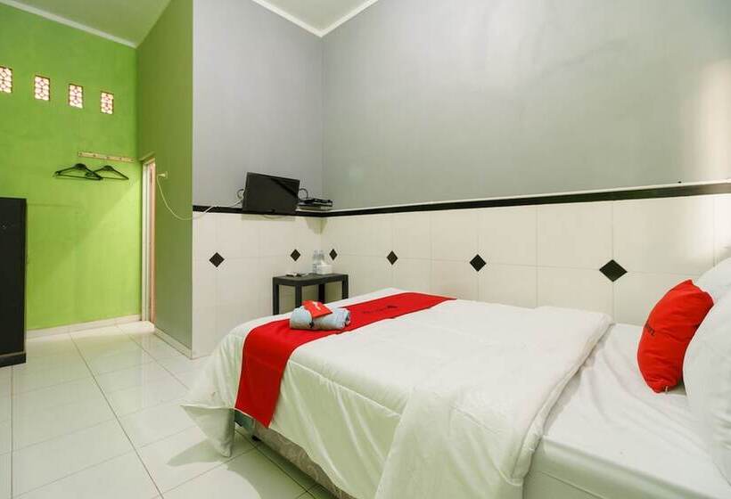 Номер Стандарт, Reddoorz Syariah Near Ciledug Station