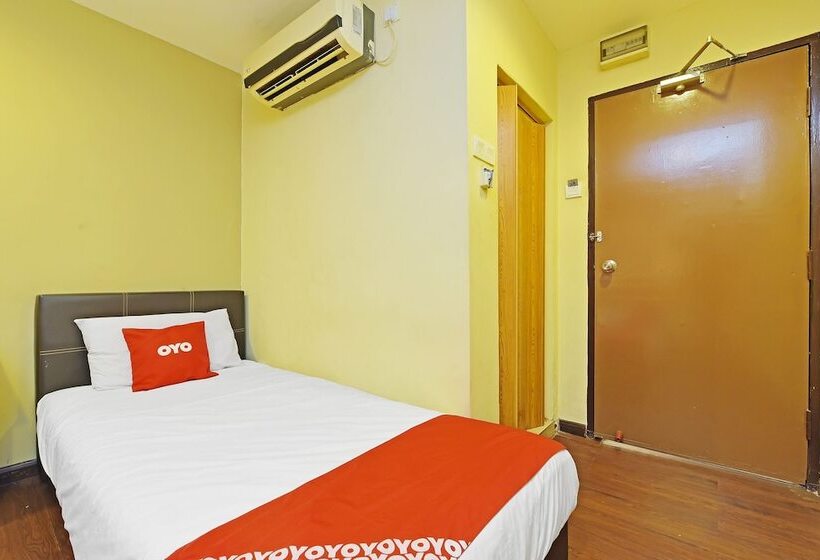 اتاق لوکس, 98 Hotel By Oyo Rooms