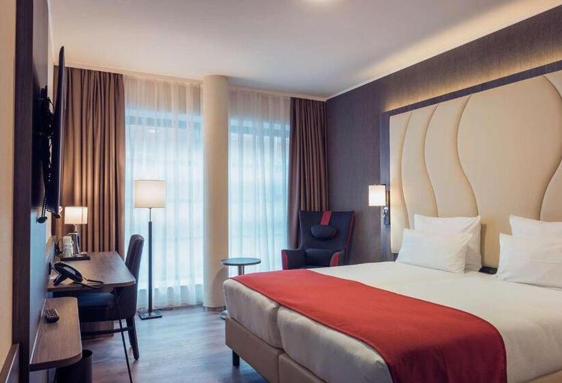 Номер Комфорт, Plaza Premium Den Haag City Center