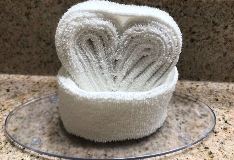 스위트, Best Western Inn & Suites Monroe
