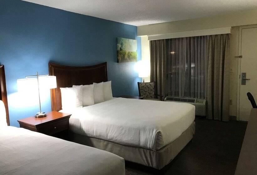 스위트, Best Western Inn & Suites Monroe