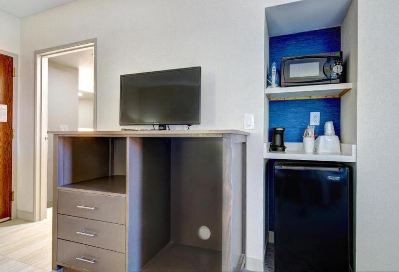Люкс Кровать Кинг, Holiday Inn Express & Suites Phoenix   Tempe, An Ihg