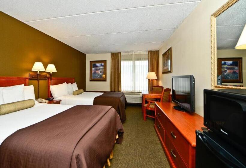 Номер Стандарт 2 Двуспальные Кровати, Ramada By Wyndham Plymouth Hotel & Conference Center