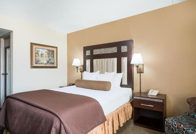 Номер Стандарт Адаптированный для Инвалидов, Ramada By Wyndham Plymouth Hotel & Conference Center