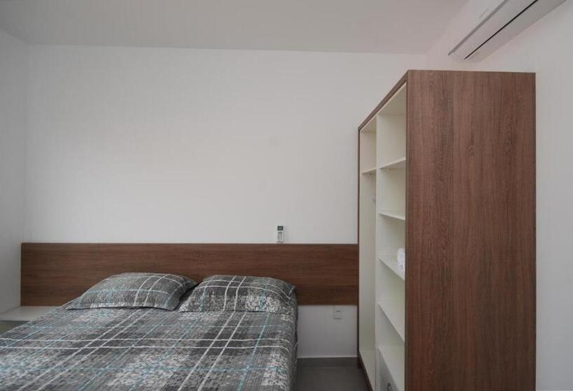 Apartamento 1 Dormitório, Refugio Dos Guaias
