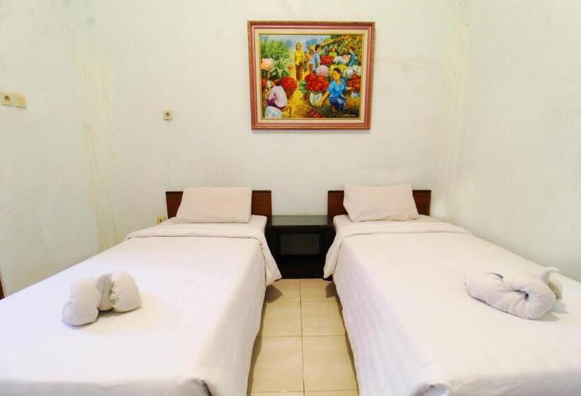 Номер Superior, Sinergi Hotel Tretes