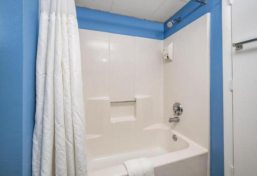 سوییت, Cayman Suites