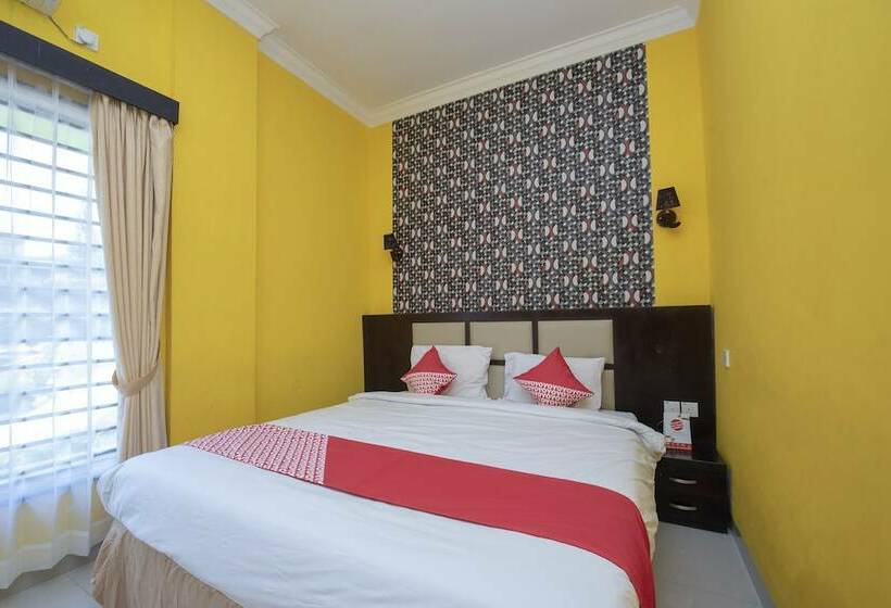 Номер Deluxe, Oyo 1164 Edotel Smkn 2 Tanjung Pinang