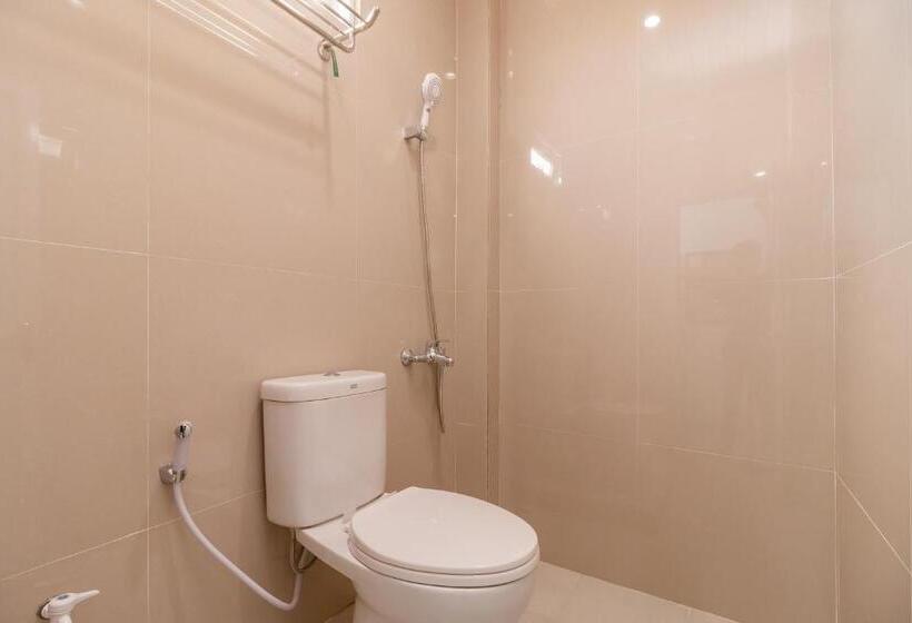 Номер Стандарт, Reddoorz Plus Near Palembang Icon Mall 2