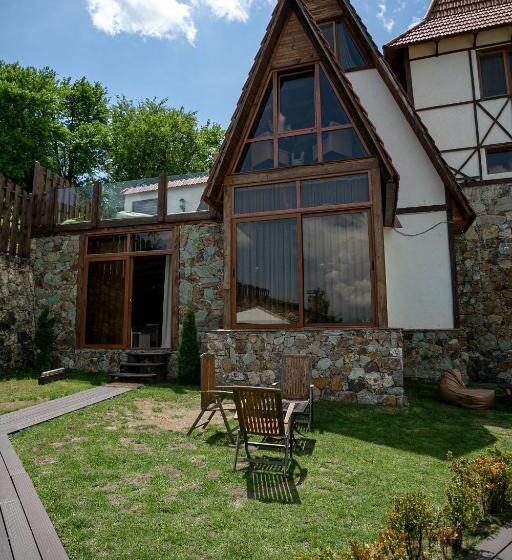 Номер Deluxe, Alpine Castle