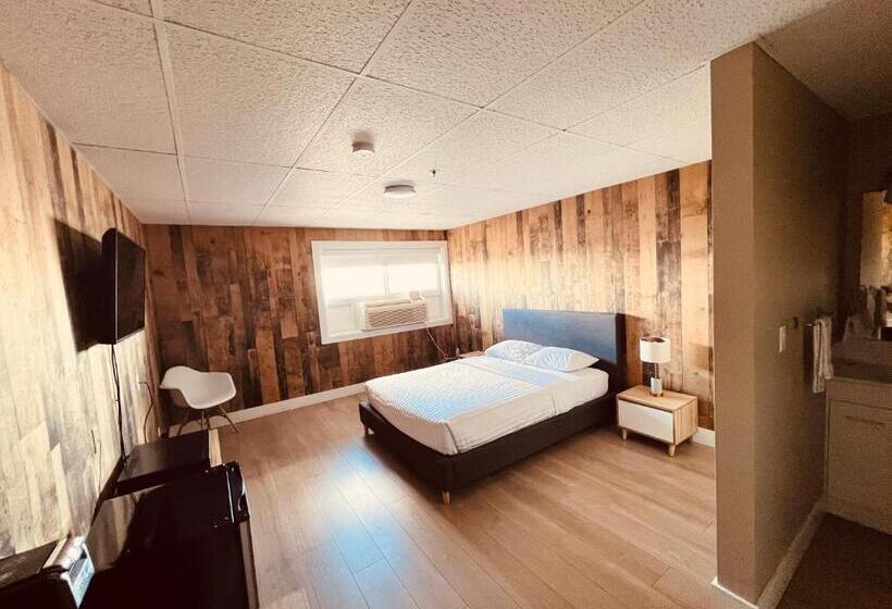 Номер Стандарт, Camrose Le Chateau
