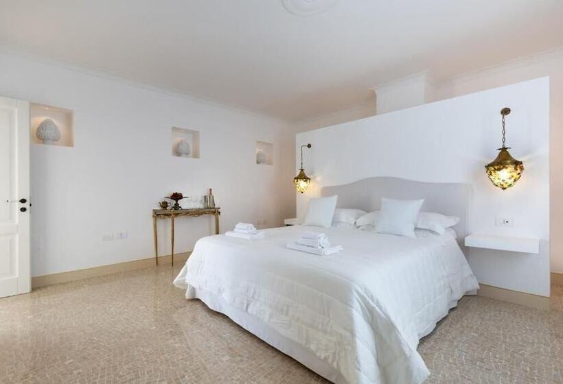 اتاق لوکس, Relais Carlo Alberto