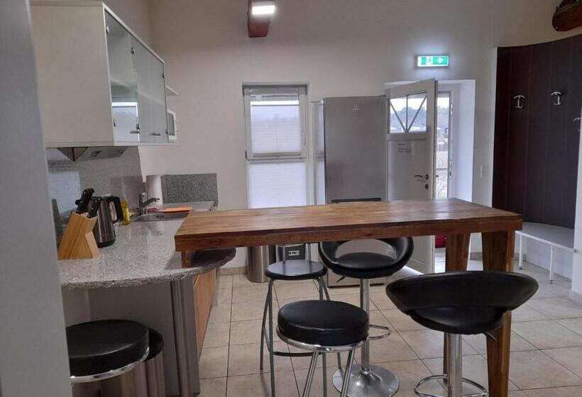 Апартаменты 2 Спальни, Apartment´s Marchtrenk